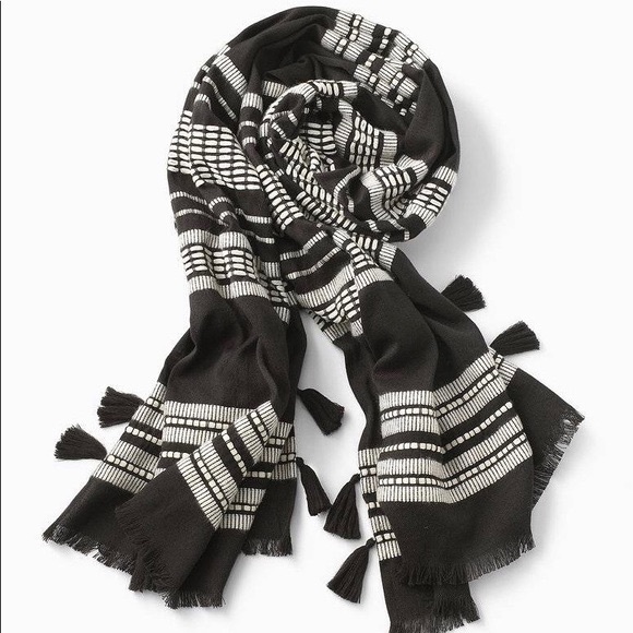 Stella and dot black and white scarf - Picture 1 of 3